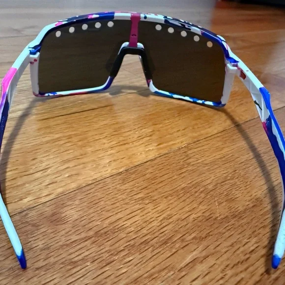 Oakley Multicolor Sunglasses - Picture 5 of 8